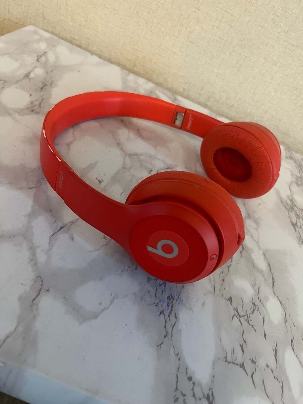 Beats by Dre Solo3 Wireless Headphones (PRODUCT)RED